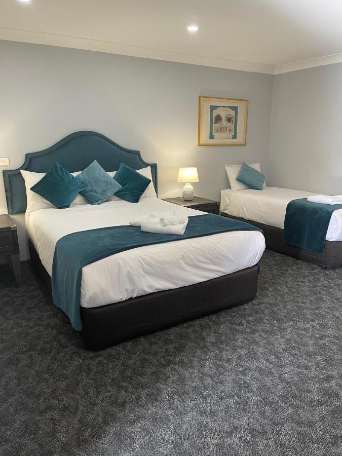 Town & Country Motor Inn Forbes Buitenkant foto